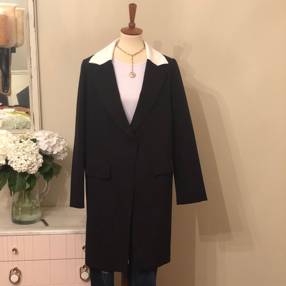 Beautiful Milly black blazer coat w white collar
